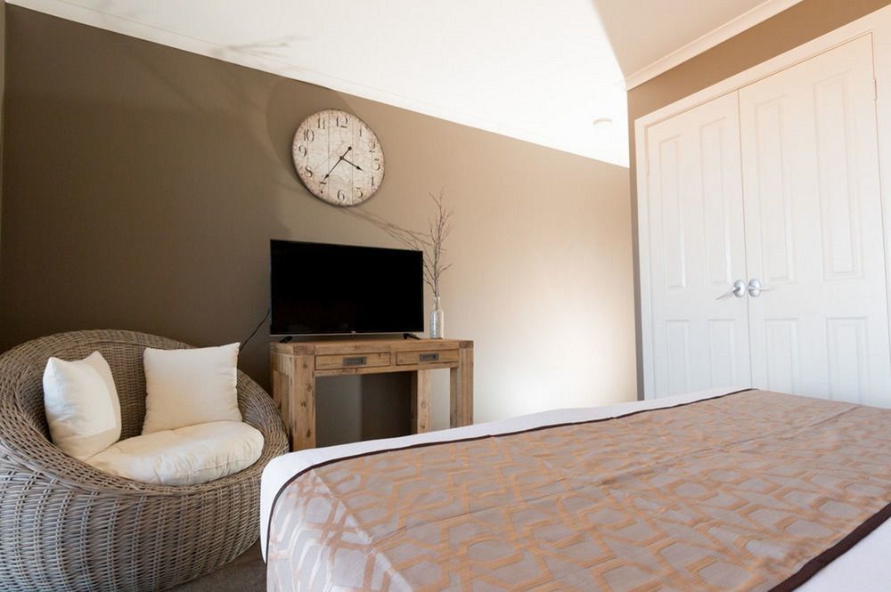 Beach Haven Executive Apartments Korora Esterno foto