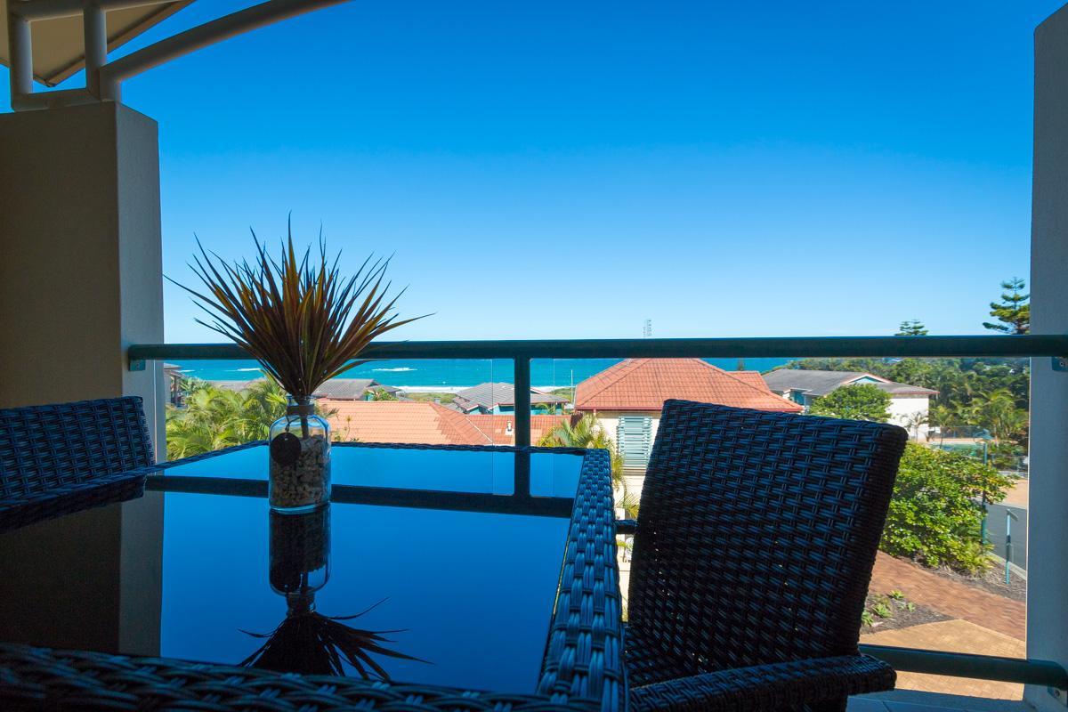 Beach Haven Executive Apartments Korora Esterno foto