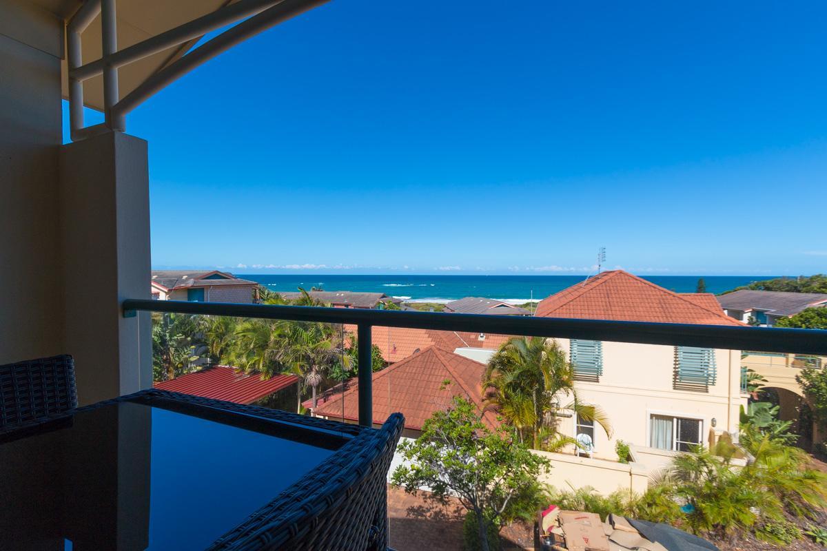 Beach Haven Executive Apartments Korora Esterno foto