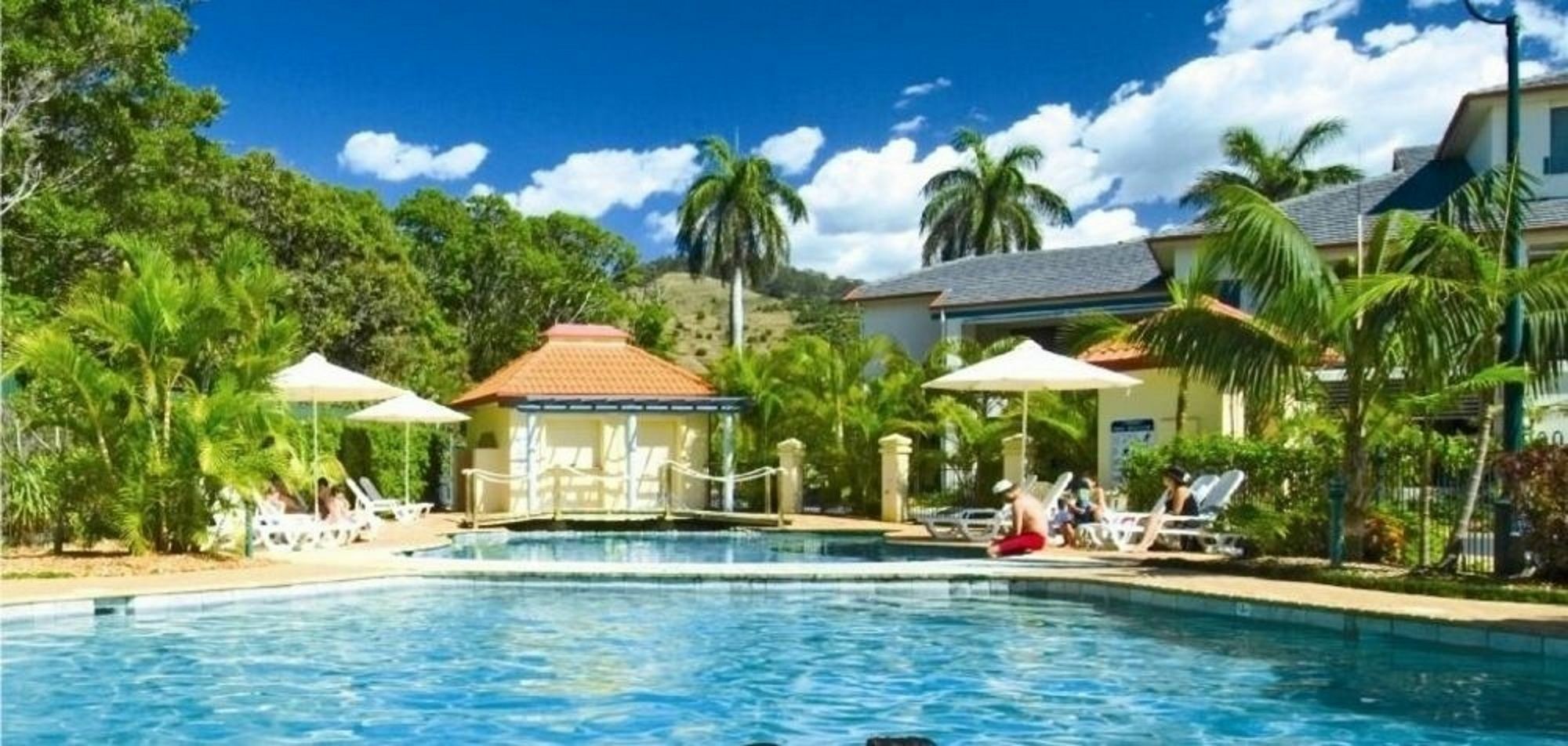 Beach Haven Executive Apartments Korora Esterno foto